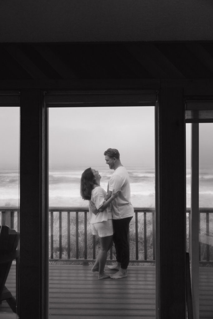 oregon coast intimate elopement